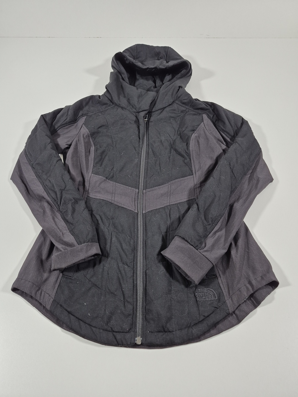 The North Face Jacket Women's Mediun Gray Hooded Quilted Insulated Full Zip